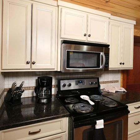 Karens Cozy Cottage Gatlinburg Exterior photo